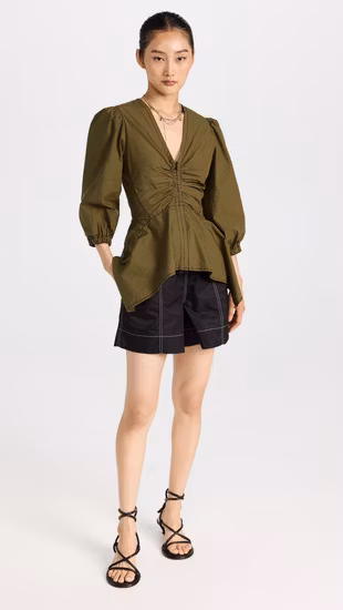 V-образный вырез OEM Китай Новый дизайн Фабрика одежды Горячие продажи Оптовая мода Лето Элегантные рукава-буфы 3/4 Женская одежда Леди Блузка с эластичными манжетами